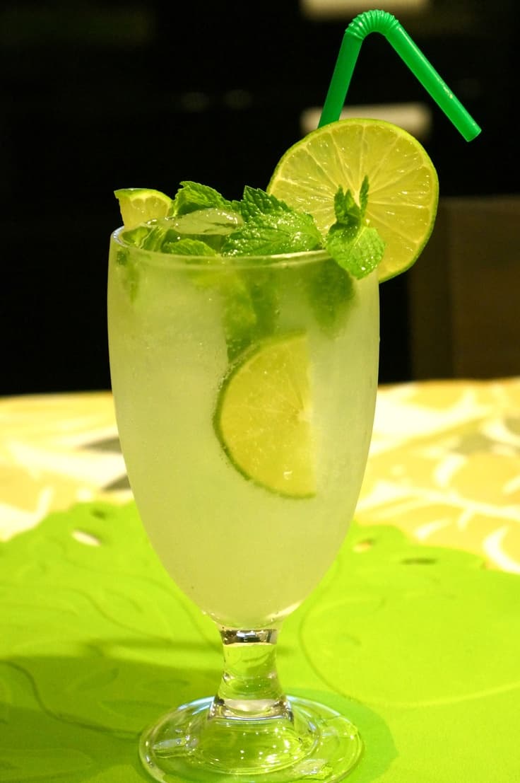 Fresh lime soda